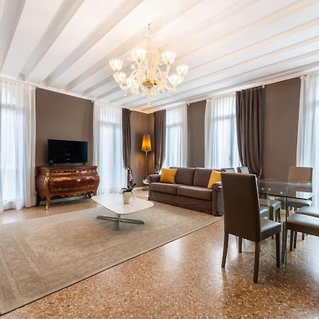 San Teodoro Palace - Luxury Apartments Venecia Exterior foto
